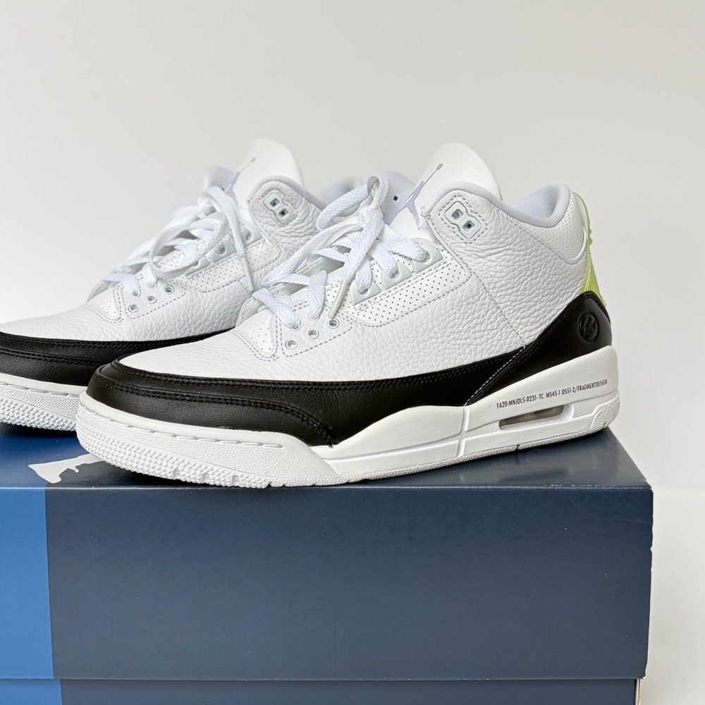 Fragment Design x Air Jordan 3 Retro SP White/Black NIB/NWT - Picture 3 of 13